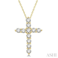 1/2 Ctw Round Cut Diamond Cross Pendant in 14K Yellow Gold with Chain