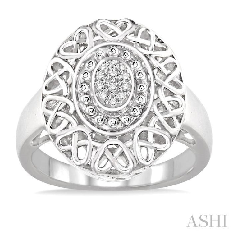 1/20 Ctw Round Cut Diamond Fashion Ring in Sterling Silver