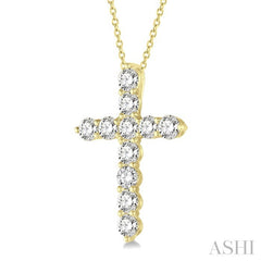 1 1/2 Ctw Round Cut Diamond Cross Pendant in 14K Yellow Gold with Chain