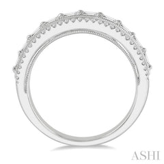 1/2 Ctw Art Deco Split Shank Baguette & Round Cut Diamond Wedding Band in 14K White Gold