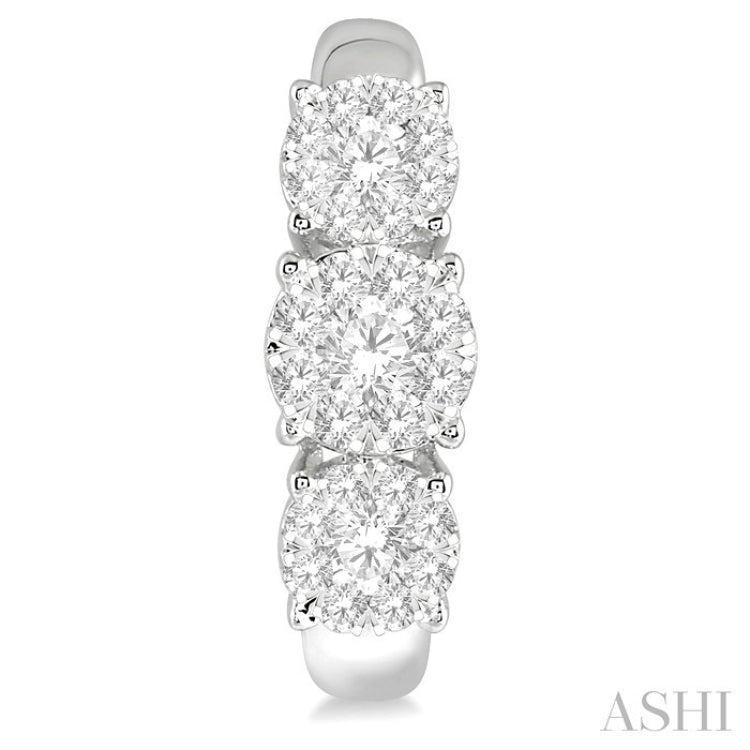 1 Ctw Lovebright Round Cut Diamond Earrings in 14K White Gold