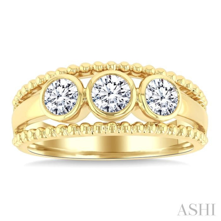 3/4 Ctw 3-Stone Bezel Set Round Cut Diamond Bead Bijoux Fashion Ring in 14K Yellow Gold