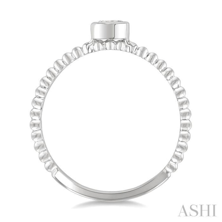 1/6 Ctw Ball Bead East-West Bezel Set Oval Cut Diamond Stackable Petite Fashion Ring in 14K White Gold