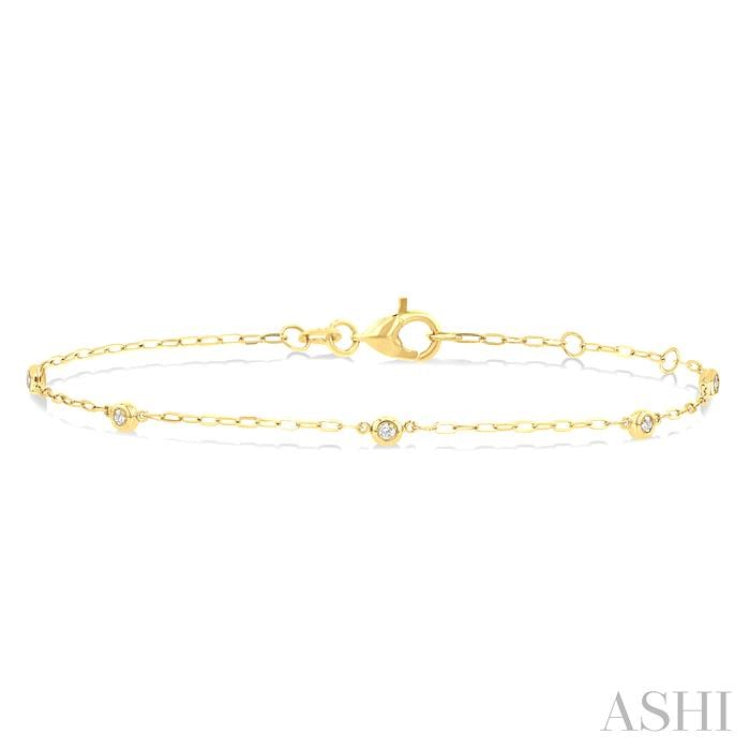 1/10 Ctw Round Cut Diamond Paperclip Station Bracelet in 14K Yellow Gold