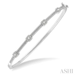 1/2 Ctw Round Cut Diamond Fashion Bangle in 14K White Gold