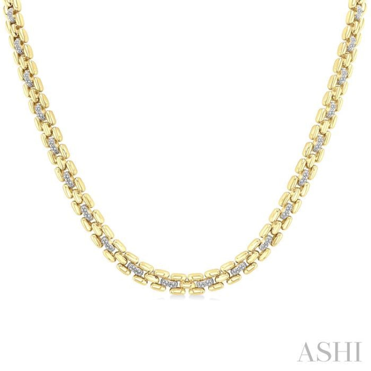 1/4 Ctw Bold Panther Link Round Cut Diamond Fashion Necklace in Yellow Gold Vermeil
