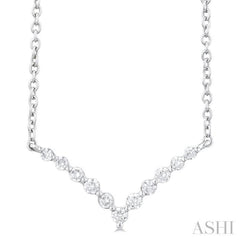 1/8 Ctw Chevron Round Cut Diamond Petite Necklace in 14K White Gold