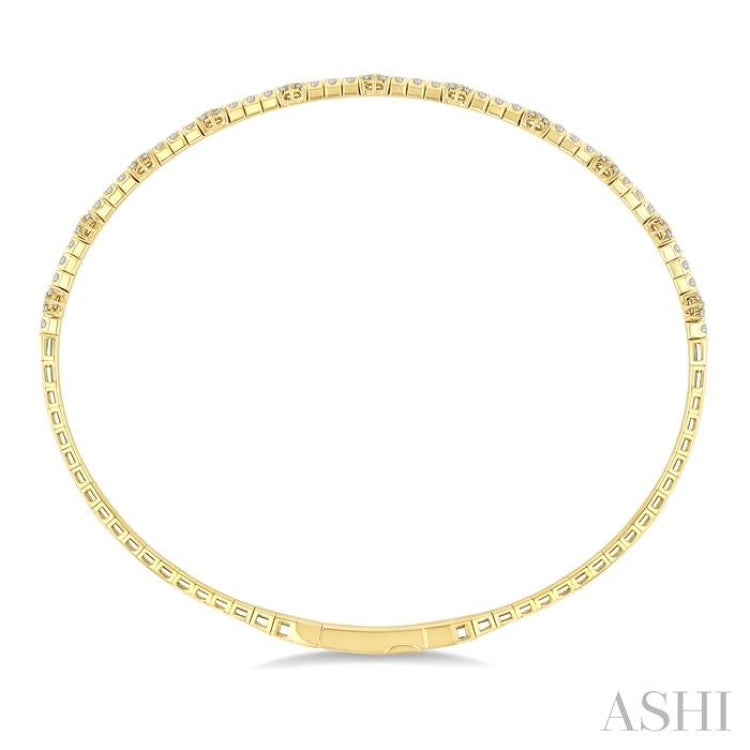 1/3 Ctw Full Length Floral Motif Round Cut Diamond Flex Bangle in 14K Yellow Gold