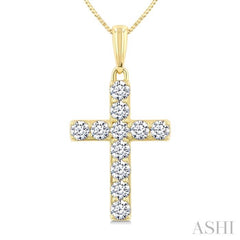 1/2 Ctw Roman Cross Round Cut Diamond Fashion Pendant With Chain in 14K Yellow Gold