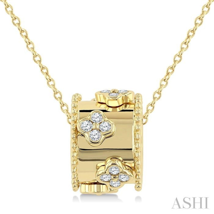 1/6 Ctw Clover Motif Round Cut Diamond Bead Bijoux Rondelle Fashion Pendant With Chain in 14K Yellow Gold