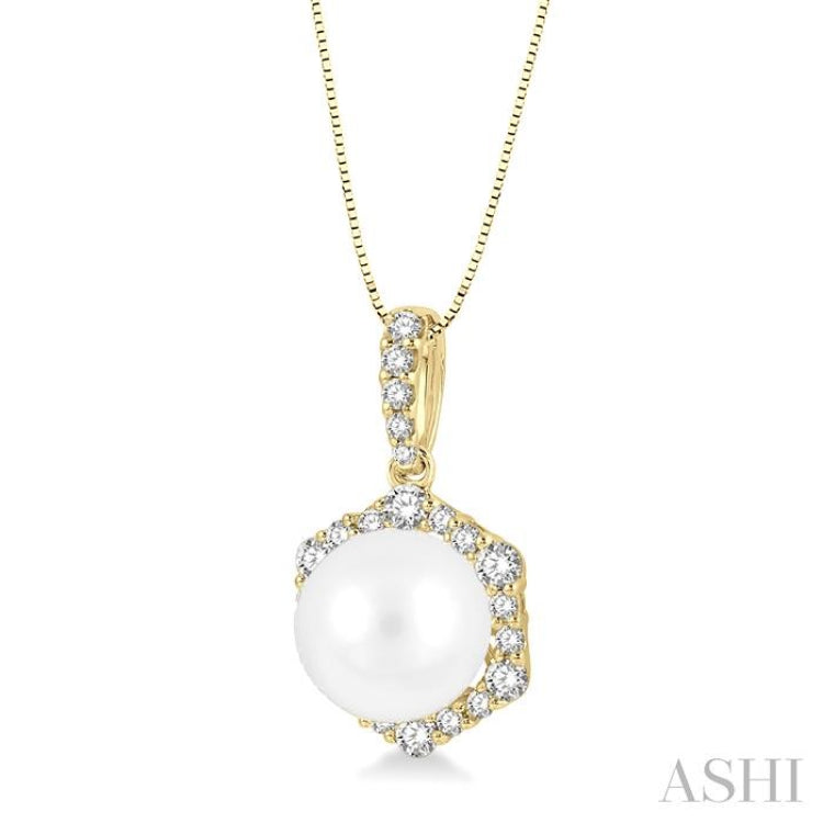 8 MM Cultured Pearl and 1/3 Ctw Hexagon Shape Round Cut Diamond Pendant With Chain in 14K Yellow Gold
