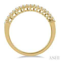 1/4 Ctw Stackable Baguette Diamond Fashion Band in 14K Yellow Gold