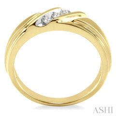 1/8 Ctw Round Cut Diamond Men's Band in 14K Yellow Gold