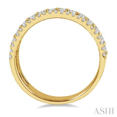 3/4 Ctw Round Cut Diamond Split Triple Band in 14K Yellow Gold