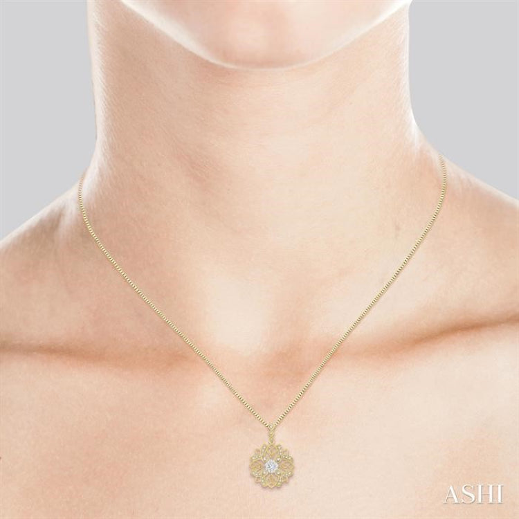 5/8 Ctw Floral Lattice Two Tone Cushion Shape Center Lovebright Round Cut Diamond Pendant With Chain in 14K Yellow and White Gold