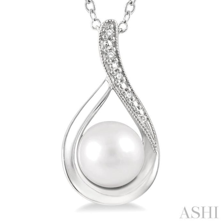 7x7 MM Drop Shape Cultured Pearl and 1/50 Ctw Round Cut Diamond Pendant With Chain in Sterling Silver