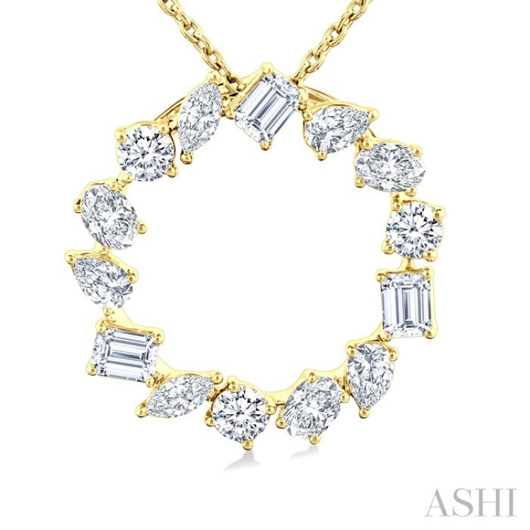 1 Ctw Circle Multi-Cut Diamond Fashion Pendant With Chain in 14K Yellow Gold