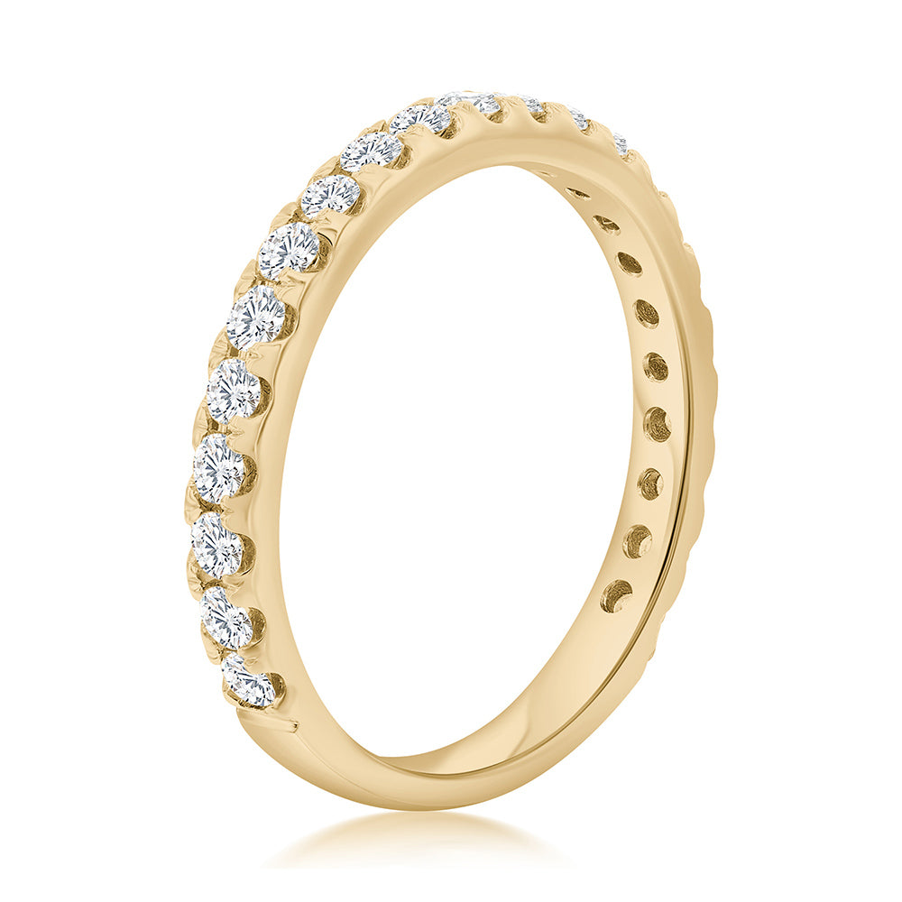 14k-yellow-gold-pave-diamond-wedding-band-12-cttw-a5388-y